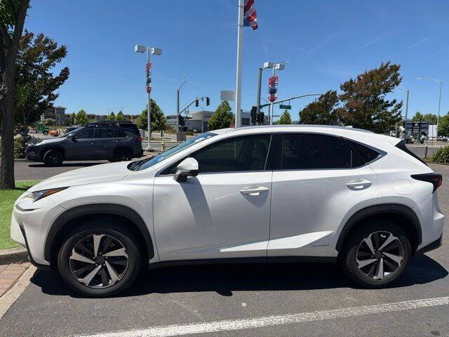 2020 Lexus NX 300h