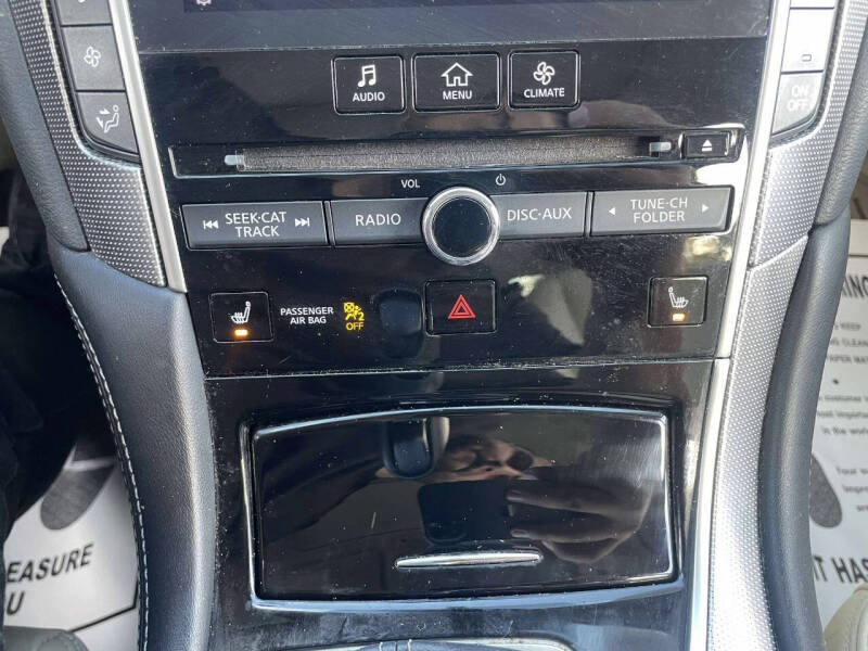 2014 Infiniti Q50 Premium