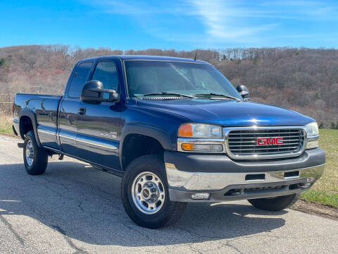 2002 GMC Sierra 2500HD for sale at York Motors in Canton CT