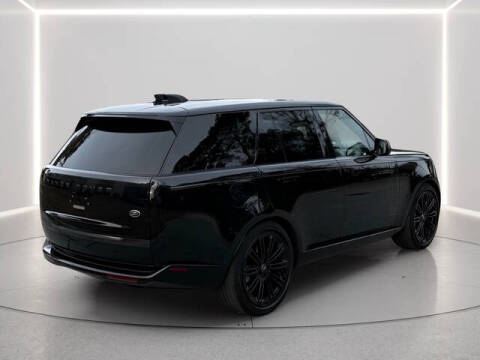 2023 Land Rover Range Rover P530 SE
