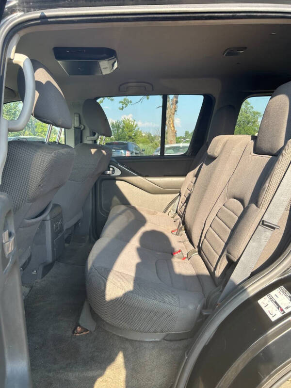 2012 Nissan Pathfinder S