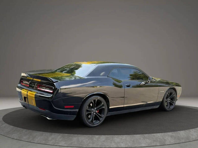 2020 Dodge Challenger