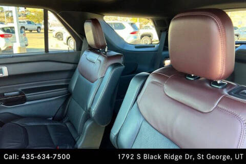 2023 Ford Explorer Hybrid Platinum