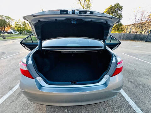 2016 Toyota Camry XLE