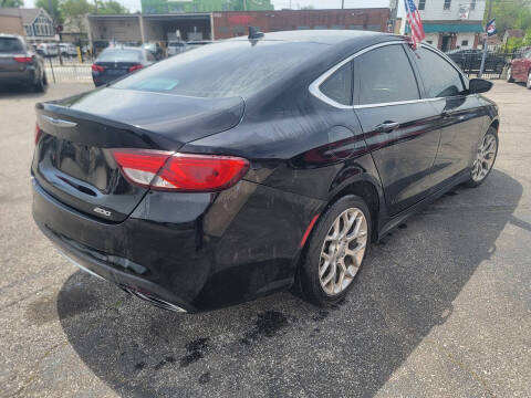 2015 Chrysler 200 C