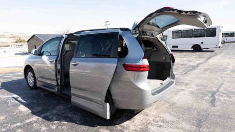 2016 Toyota Sienna