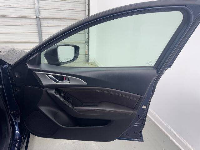 2018 Mazda MAZDA3 Touring