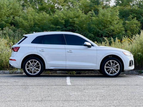 2023 Audi SQ5 3.0T quattro Premium Plus
