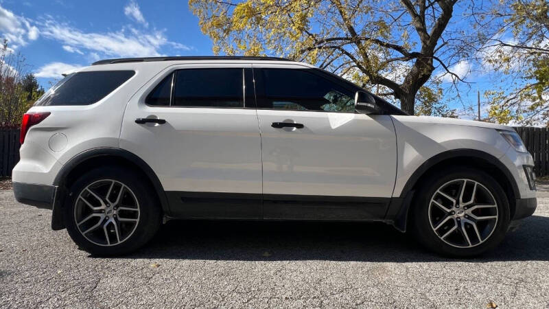 2017 Ford Explorer Sport