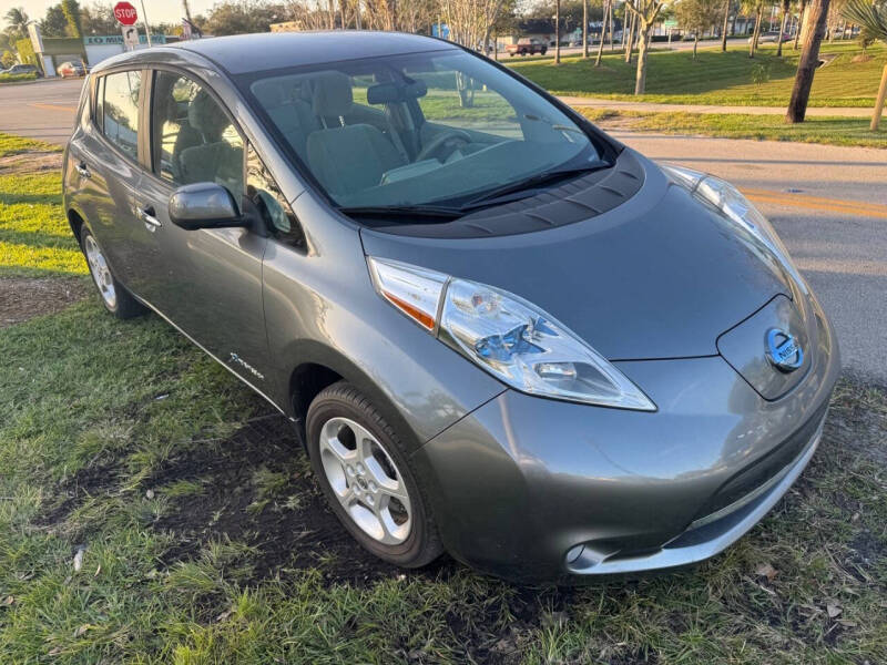2015 Nissan LEAF S