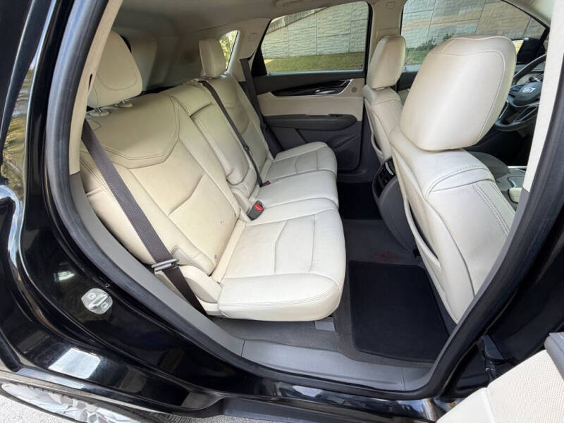 2018 Cadillac XT5 Premium Luxury