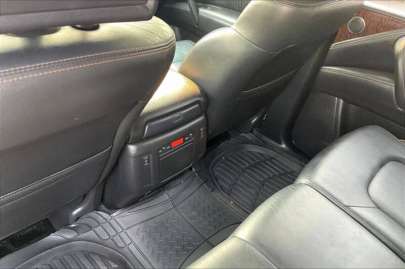 2017 Nissan Armada Platinum