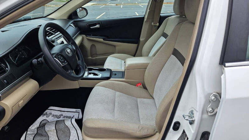 2012 Toyota Camry LE