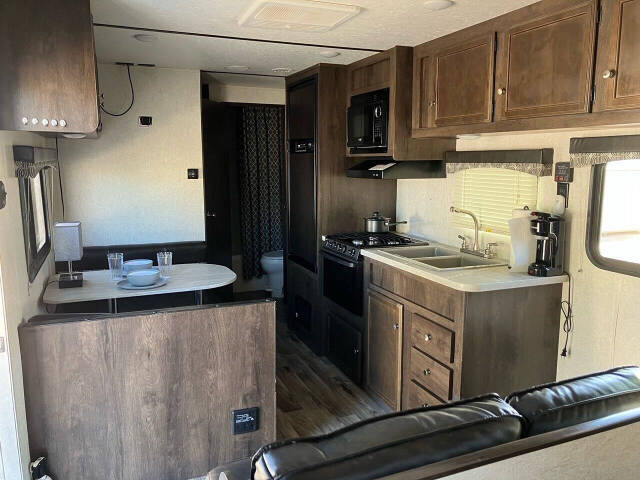 2018 Starcraft RV Autumn Ridge Outfitter for sale at 66 Auto Center and The Dent Shop in Joplin, MO