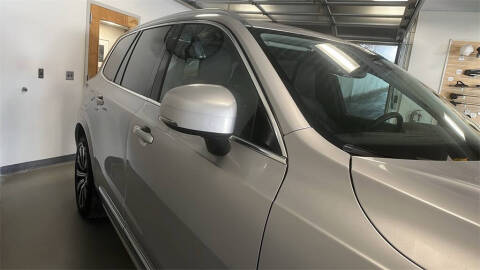 2025 Volvo XC90 B5 Core Bright Theme