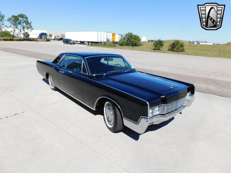 1967 Lincoln Continental