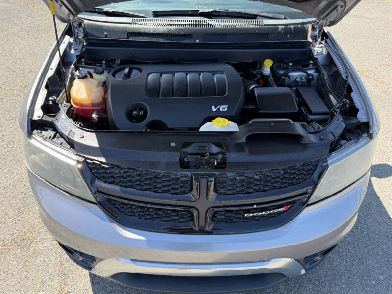 2017 Dodge Journey Crossroad
