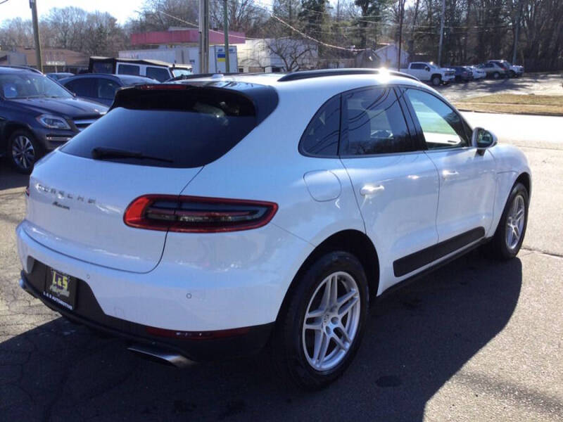 2018 Porsche Macan