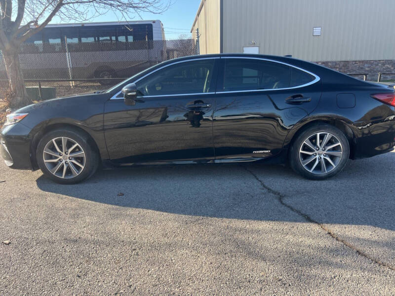 2018 Lexus ES 300h