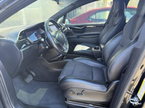 2018 Tesla Model X 75D