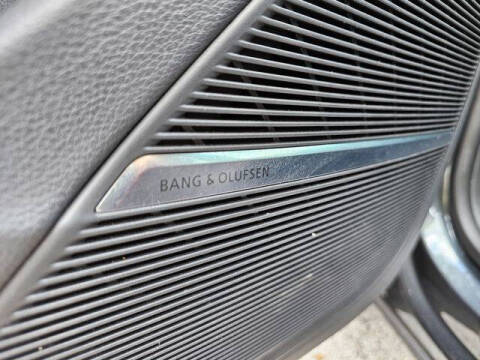 2022 Audi Q8 quattro Premium Plus 55 TFSI