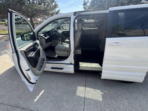 2016 Dodge Grand Caravan SE
