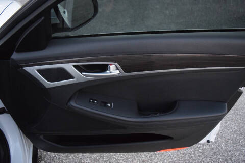 2017 Genesis G80 3.8