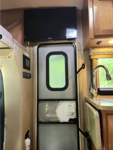 2020 Thor Synergy 24ST