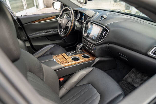 2019 Maserati Ghibli 7
