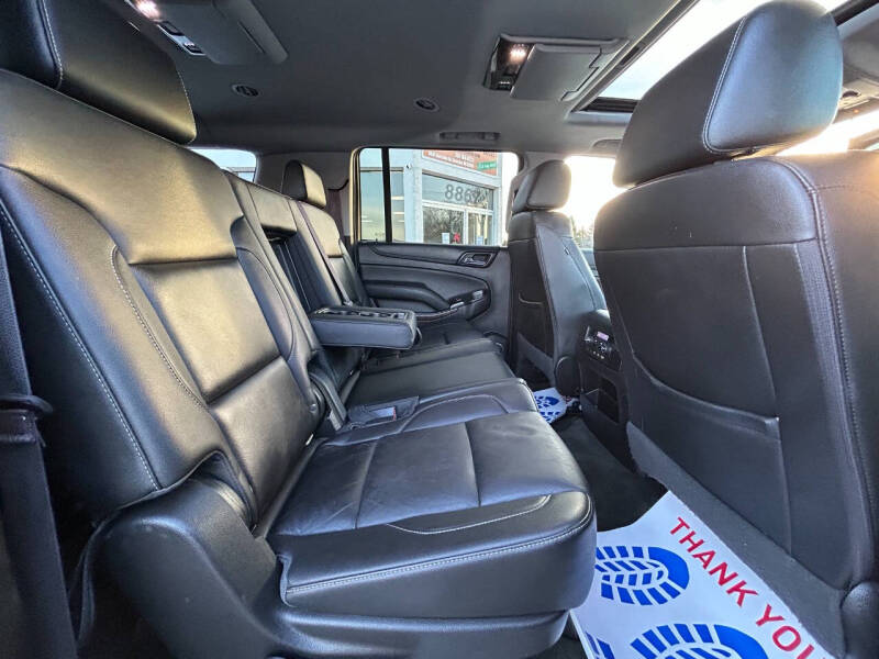 2017 Chevrolet Suburban LT