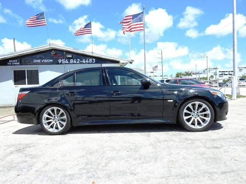 2006 BMW M5  - $18,900