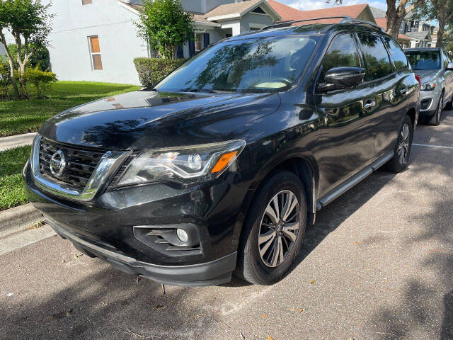 2017 Nissan Pathfinder for sale at PRESTIGE AUTO's WORLDWIDE, LLC in Orlando, FL