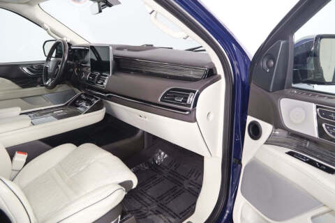 2020 Lincoln Navigator Black Label