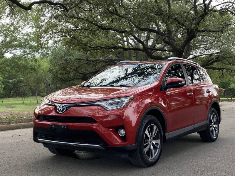 2016 Toyota RAV4 XLE
