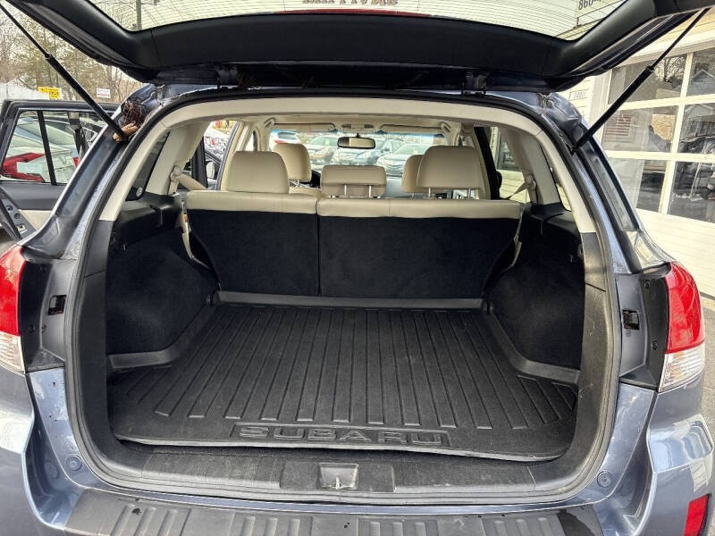 2013 Subaru Outback 2.5i Limited