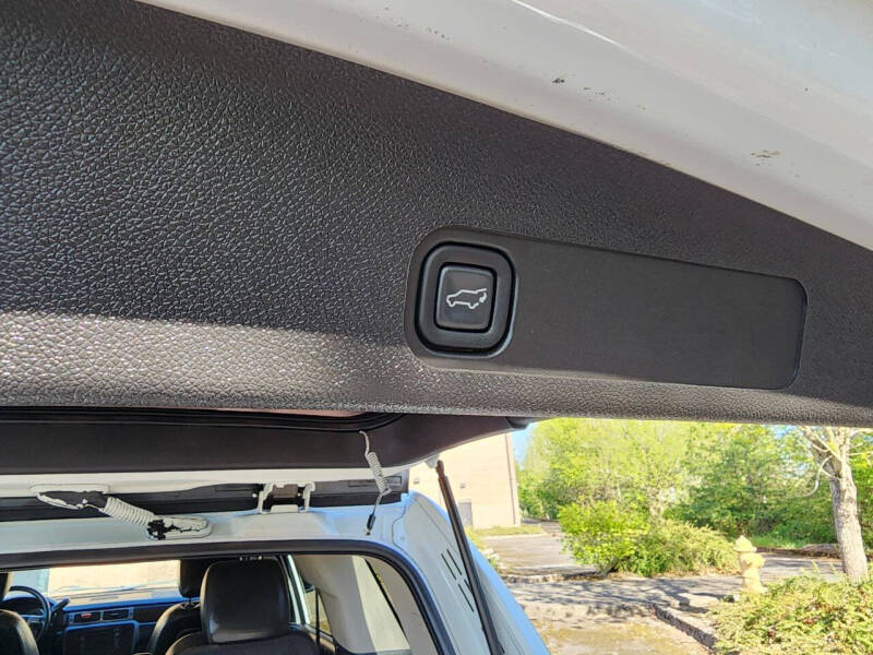 2011 GMC Yukon Denali
