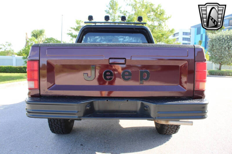 1987 Jeep Comanche Chief