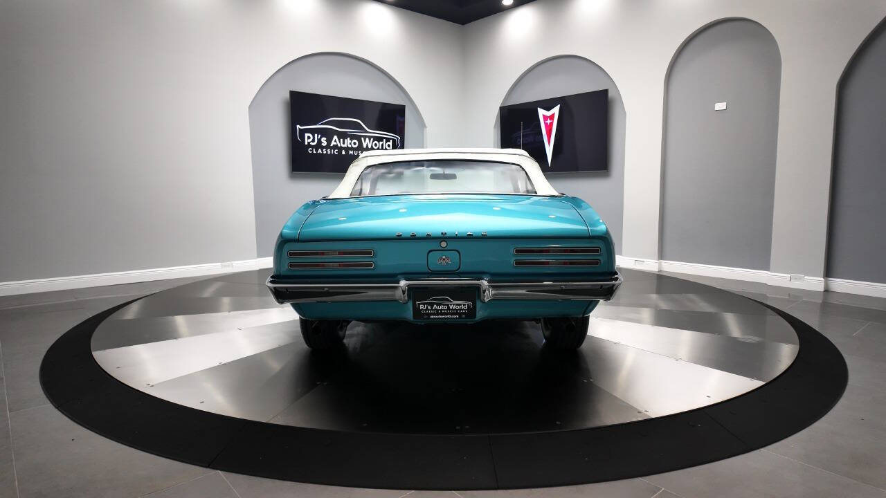 1968 Pontiac Firebird 21