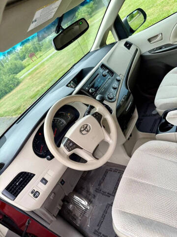 2011 Toyota Sienna
