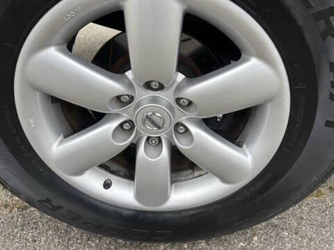 2013 Nissan Titan SV