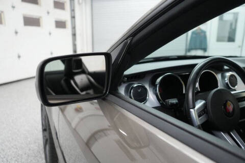 2005 Ford Mustang