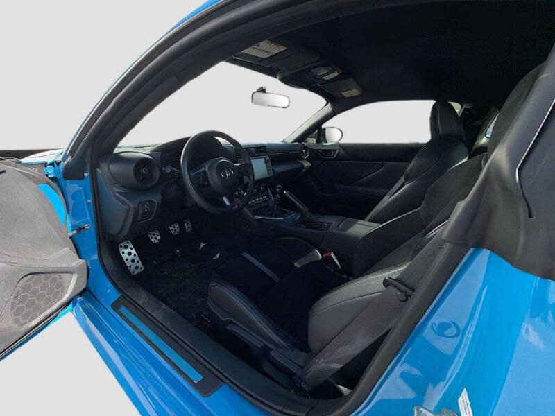 2023 Toyota GR86 Premium