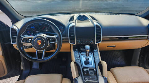 2017 Porsche Cayenne