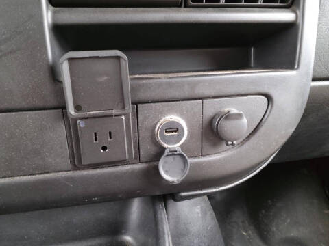 2017 Chevrolet Express 2500