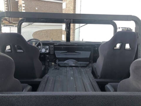 1987 AM General M998