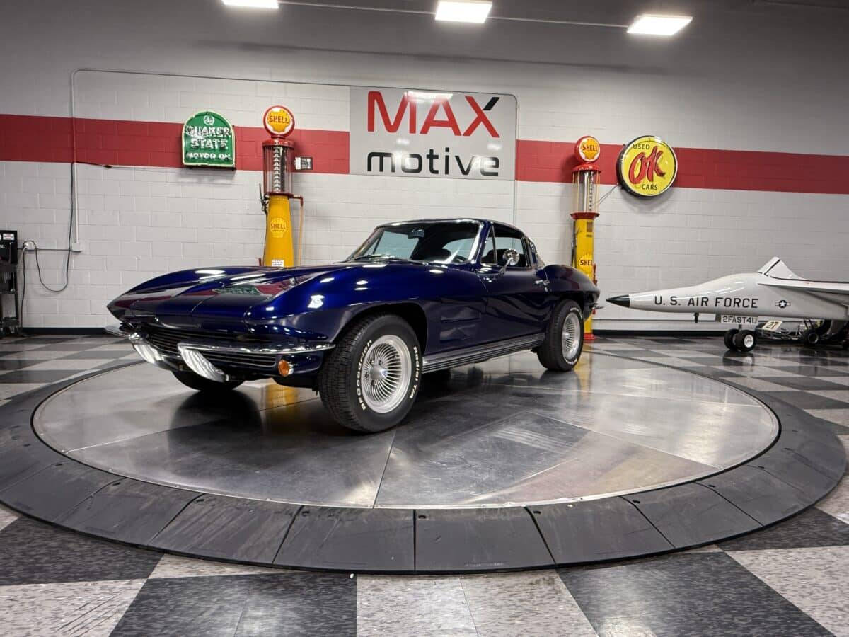 1964 Chevrolet Corvette 5