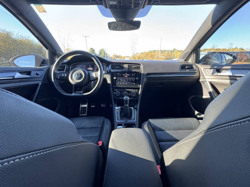 2019 Volkswagen Golf R 4Motion