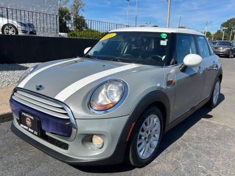 2015 MINI Hardtop 4 Door Cooper