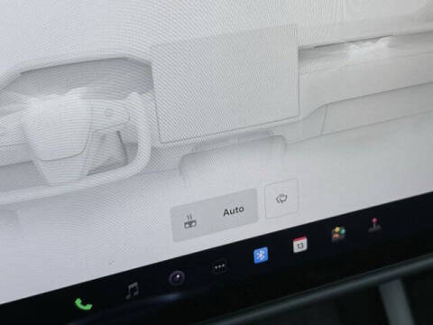 2023 Tesla Model X Standard Range