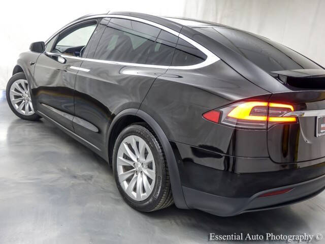 2019 Tesla Model X Standard Range